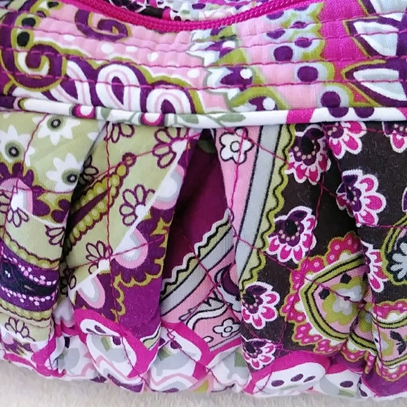 SALE! Vera Bradley Very Berry Paisley Pink Bag - Picture 2 of 7